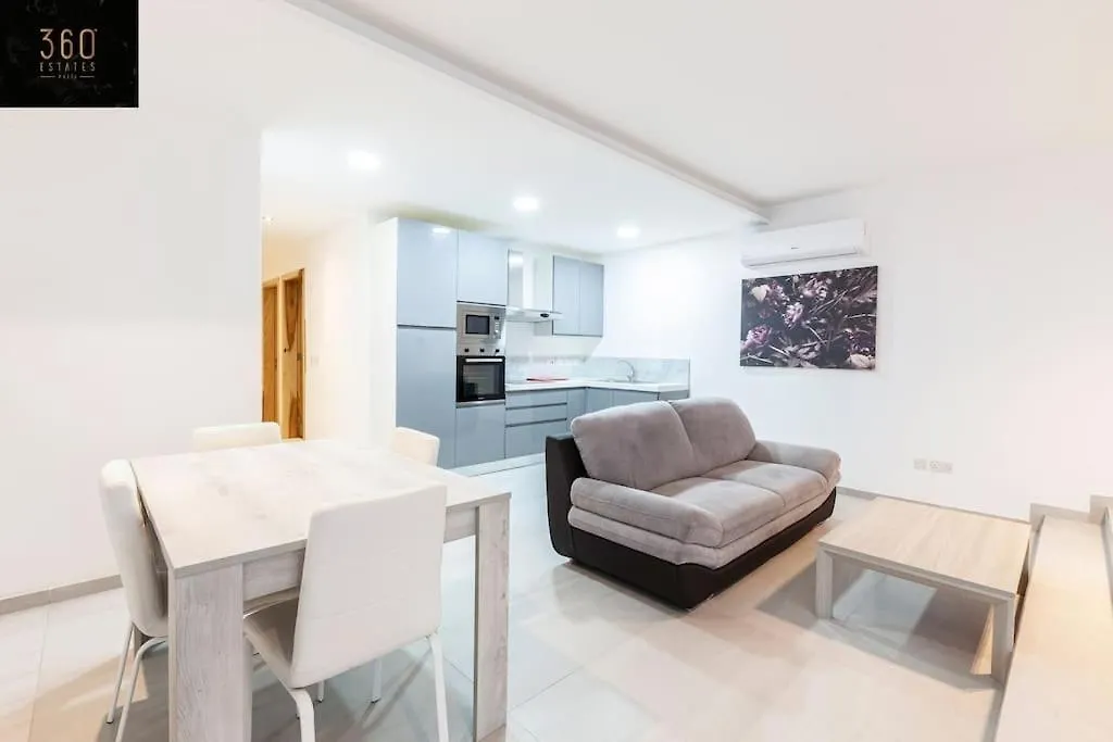 Prime Location - Living Suites - Swieqi By 360 Estates Is-Swieqi Apartment